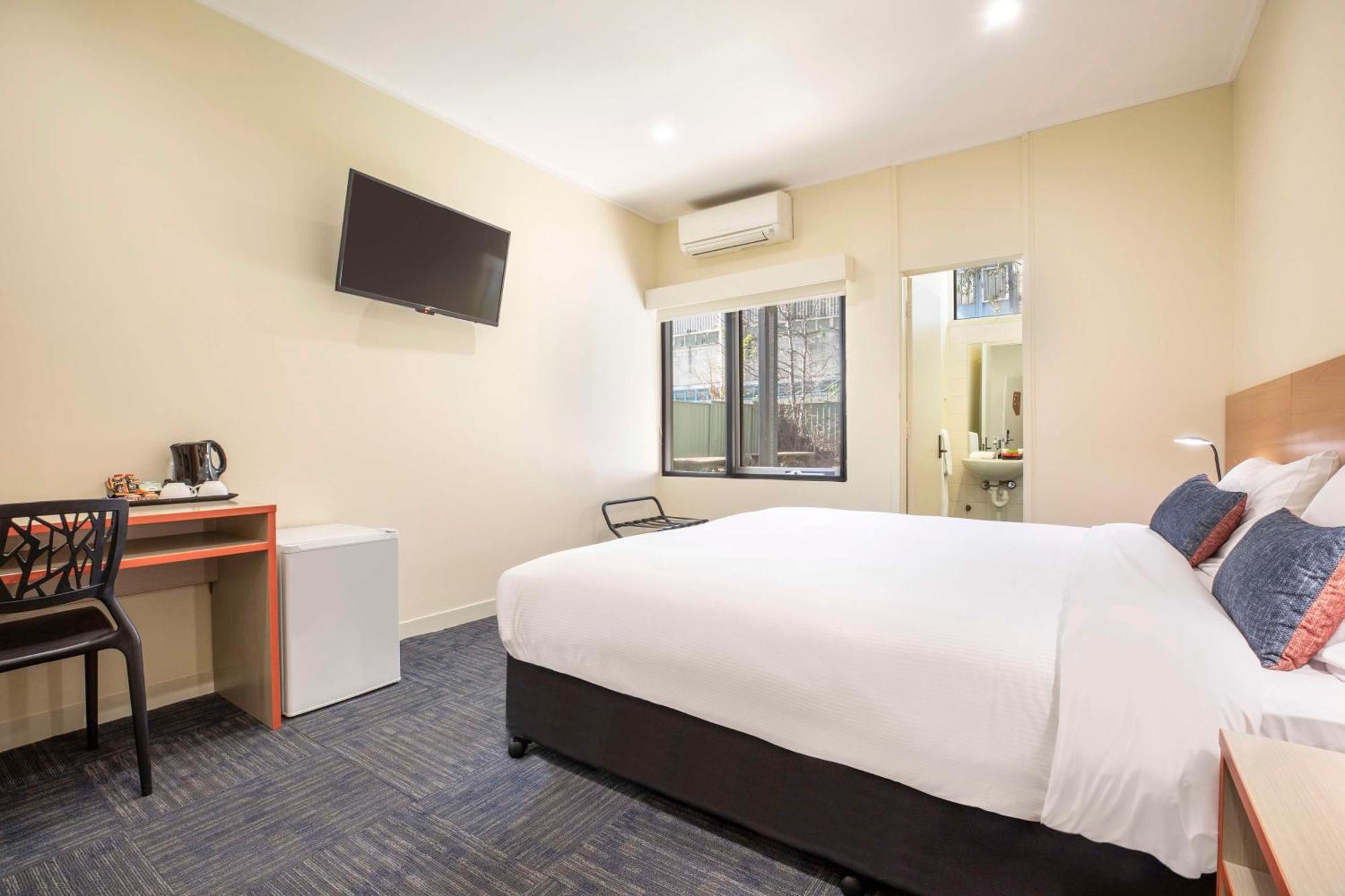 Nightcap At High Flyer Hotel Bankstown Zewnętrze zdjęcie